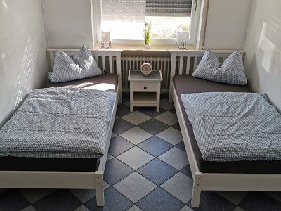 Schlafzimmer 2